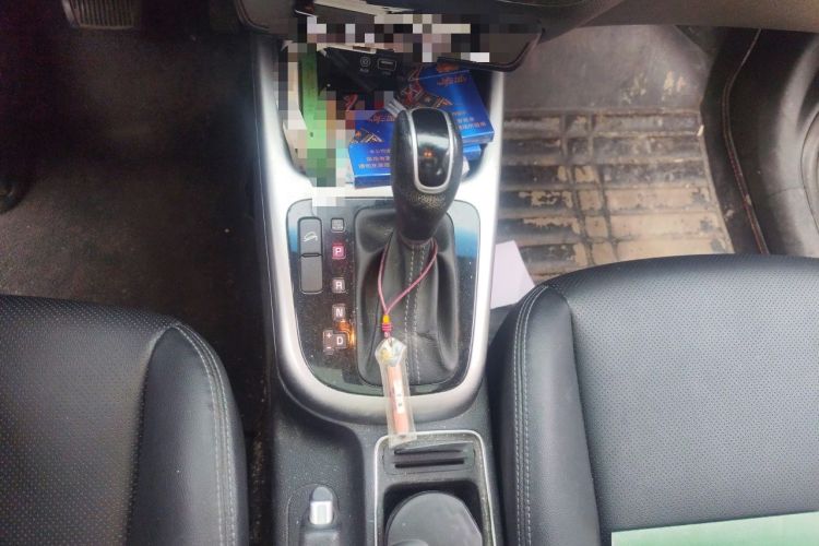 Used Kia KX3 2015 1.6L Automatic Two-Wheel Drive DLX Gear Lever
