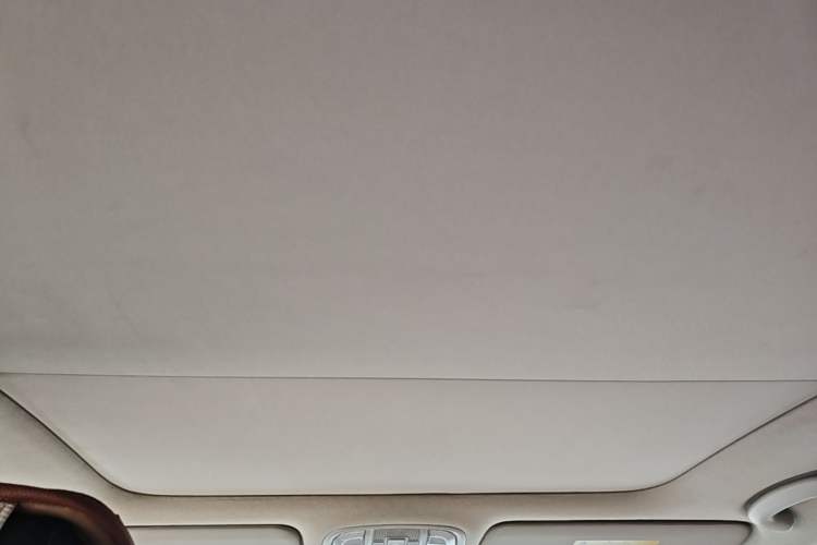 Used Kia KX3 2015 1.6L Automatic Two-Wheel Drive DLX Headliner