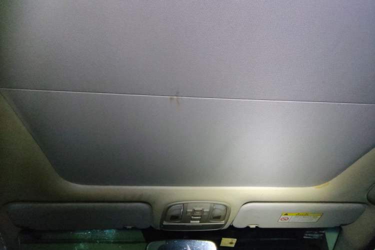 Used Kia KX3 2015 1.6L Automatic Two-Wheel Drive DLX Headliner