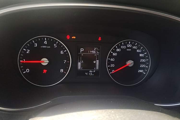 Used Kia KX3 2015 1.6L Automatic Two-Wheel Drive DLX Instrument Cluster