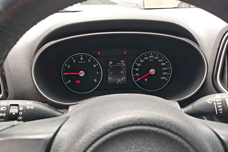 Used Kia KX3 2015 1.6L Automatic Two-Wheel Drive DLX Instrument Cluster
