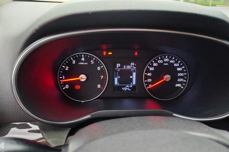 Used Kia KX3 2015 1.6L Automatic Two-Wheel Drive DLX Instrument Cluster
