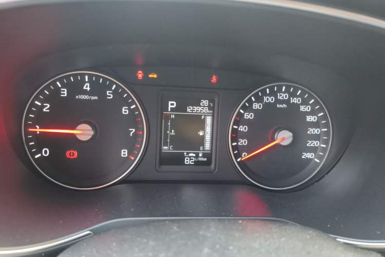 Used Kia KX3 2015 1.6L Automatic Two-Wheel Drive DLX Instrument Cluster