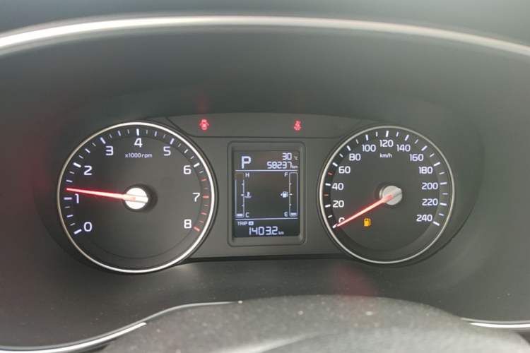 Used Kia KX3 2015 1.6L Automatic Two-Wheel Drive DLX Instrument Cluster