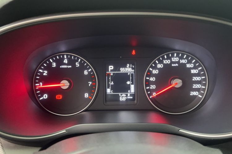 Used Kia KX3 2015 1.6L Automatic Two-Wheel Drive GLS Instrument Cluster