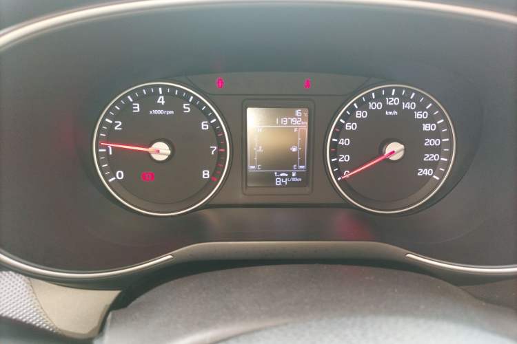 Used Kia KX3 2015 1.6L Manual Two-Wheel-Drive GLS Instrument Cluster