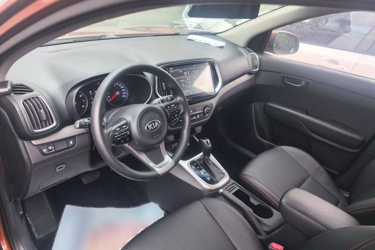 Used Kia KX3 2015 1.6L Automatic Two-Wheel Drive GLS Interior 3