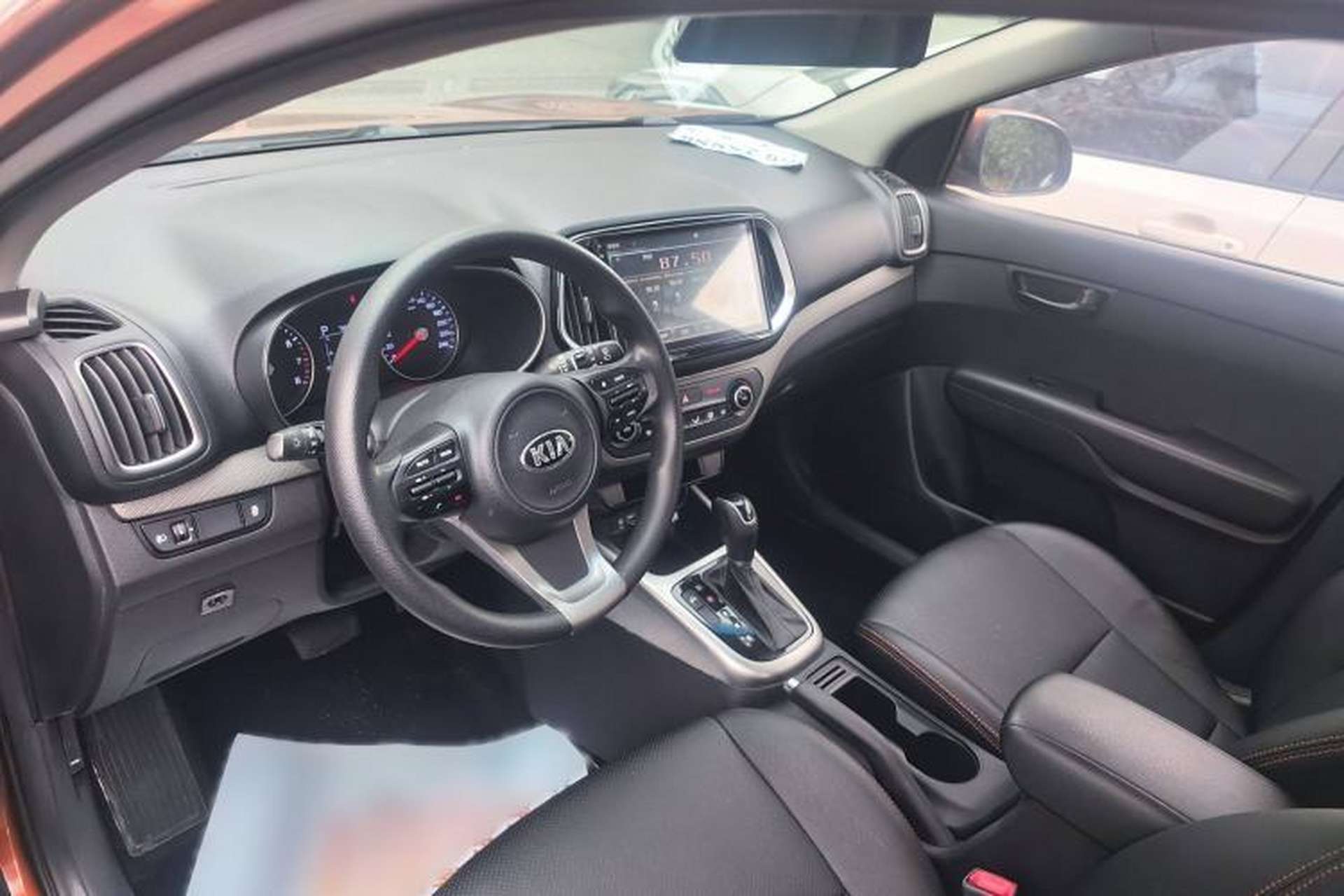 Used Kia KX3 2015 1.6L Automatic Two-Wheel Drive GLS Interior 3