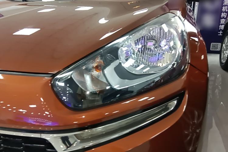 Used Kia KX3 2015 1.6L Automatic Special Left Front Headlight