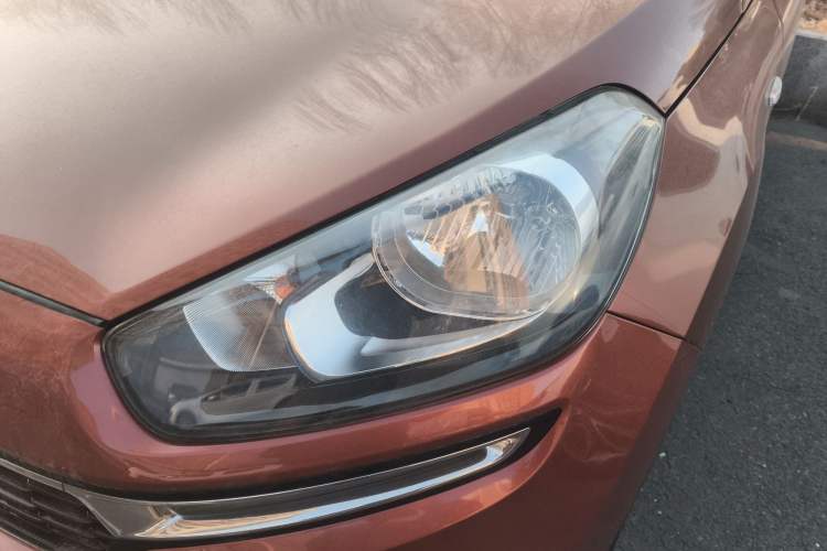 Used Kia KX3 2015 1.6L Automatic Two-Wheel Drive GLS Left Front Headlight