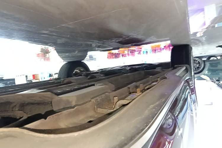 Used Kia KX3 2015 1.6L Automatic Special Left Side Sill