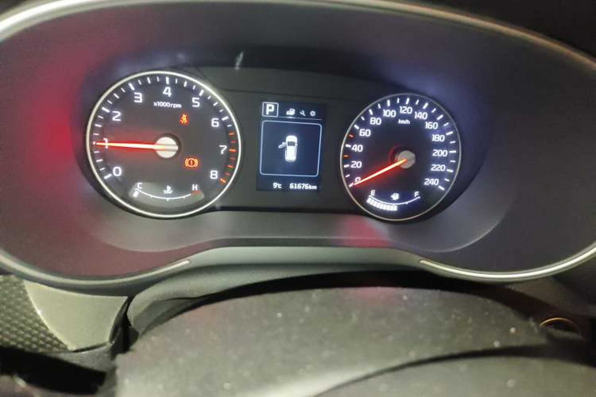 Used Kia KX3 2015 1.6T Automatic Two-Wheel Drive PRM Odometer Close Up