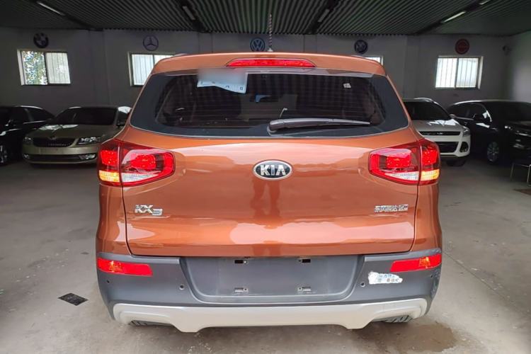 Used Kia KX3 2015 1.6L Automatic Two-Wheel Drive DLX Rear