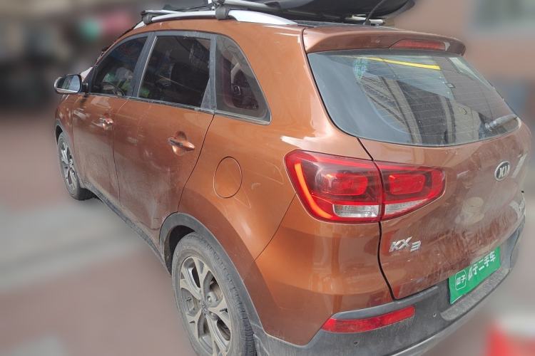 Used Kia KX3 2015 1.6L Automatic Two-Wheel Drive DLX Rear Left 45 Deg
