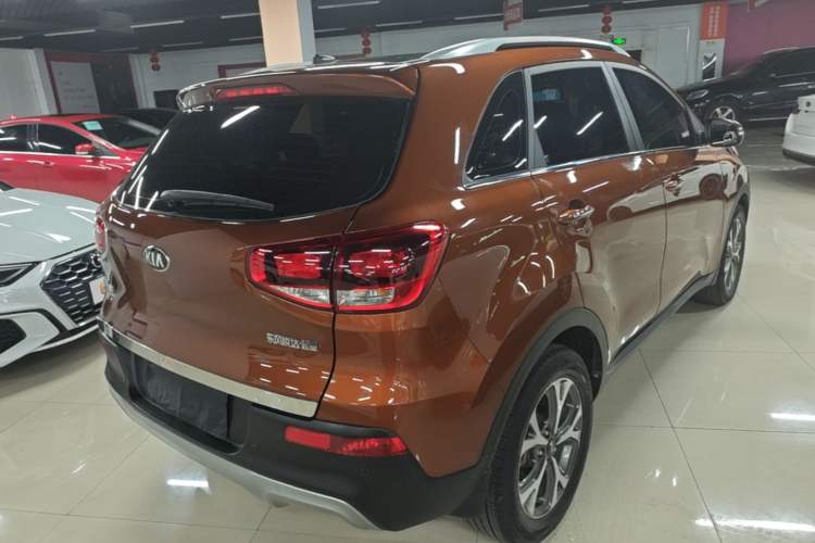 Used Kia KX3 2015 1.6L Automatic Two-Wheel Drive DLX Rear Right 45 Deg