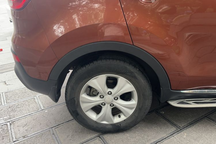Used Kia KX3 2015 1.6L Automatic Two-Wheel Drive GLS Right Rear Wheel Hub