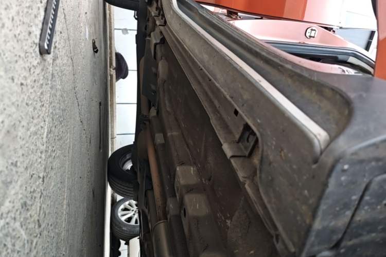 Used Kia KX3 2015 1.6L Automatic Two-Wheel Drive DLX Right Side Sill