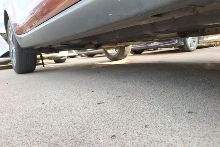 Used Kia KX3 2015 1.6L Automatic Two-Wheel Drive DLX Right Side Sill