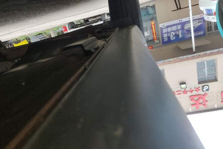 Used Kia KX3 2015 1.6L Automatic Two-Wheel Drive DLX Right Side Sill