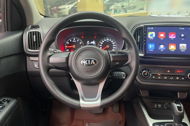 Used Kia KX3 2015 1.6L Automatic Two-Wheel Drive GLS Steering Wheel