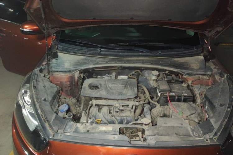 Used Kia KX3 2015 1.6L Automatic Two-Wheel Drive DLX Engine Bay Right
