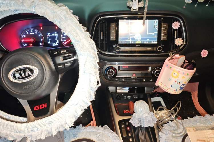 Used Kia KX3 2015 1.6L Automatic Two-Wheel Drive PRM Audio And AC Panel