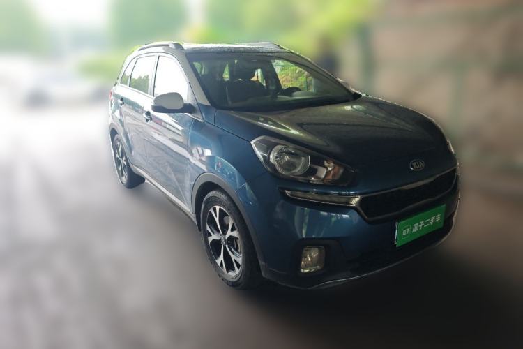 Used Kia KX3 2015 1.6T Automatic Two-Wheel Drive DLX Front Right 45 Deg