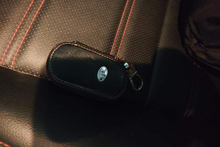 Used Kia KX3 2015 1.6T Automatic Two-Wheel Drive DLX Vehicle Key