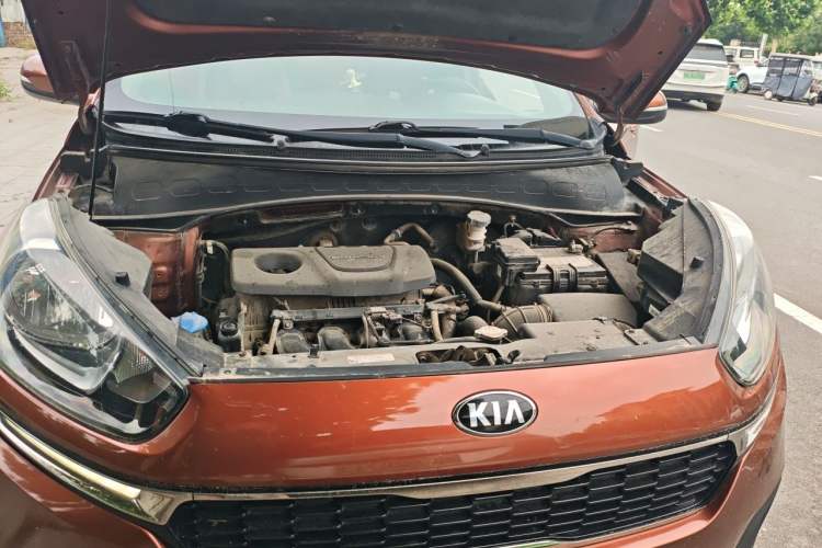 Used Kia KX3 2015 1.6L Automatic Two-Wheel Drive DLX Engine Bay