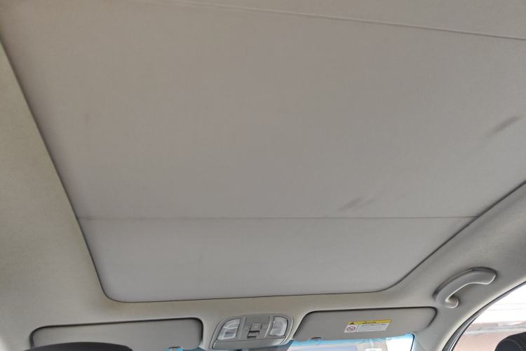 Used Kia KX3 2015 1.6L Automatic Two-Wheel Drive DLX Headliner