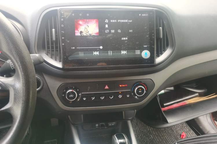 Used Kia KX3 2015 1.6L Automatic Two-Wheel Drive DLX Audio And AC Panel