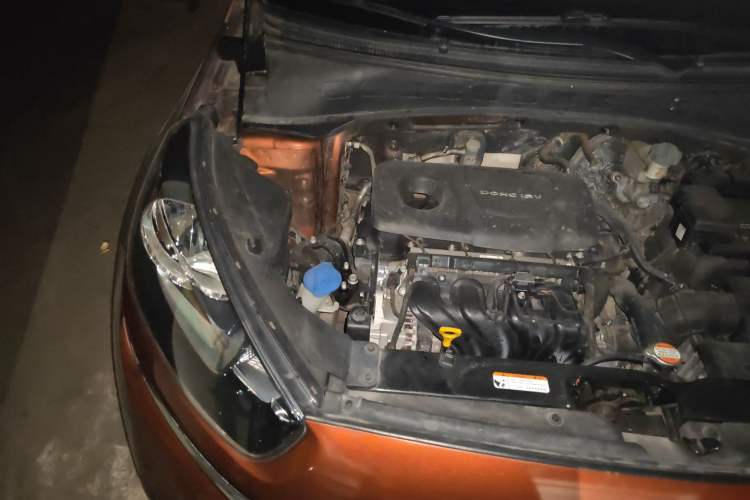 Used Kia KX3 2015 1.6L Automatic Two-Wheel Drive DLX Engine Bay Right