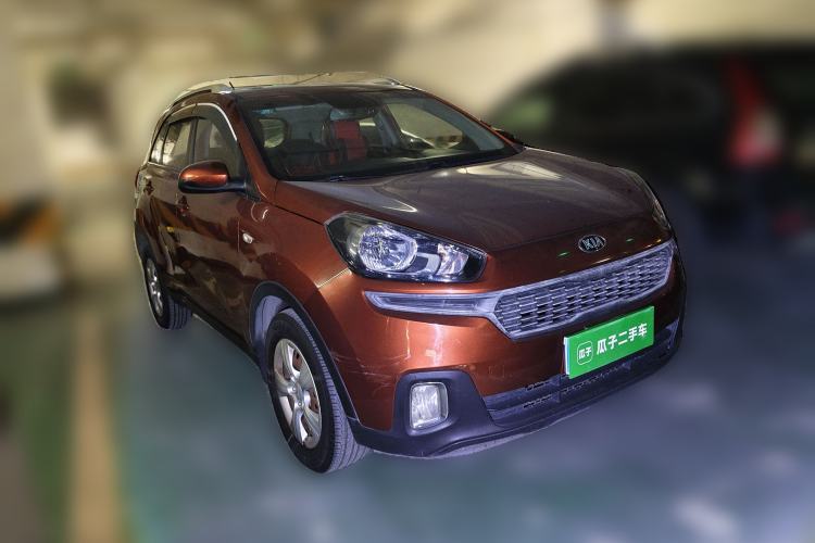 Used Kia KX3 2015 1.6L Manual Two-Wheel Drive GL Front Right 45 Deg