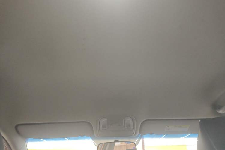 Used Kia KX3 2015 1.6L Automatic Two-Wheel Drive GLS Headliner