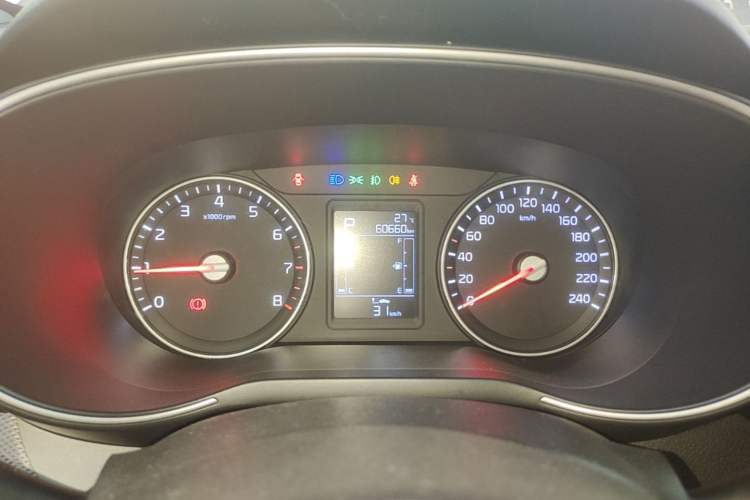 Used Kia KX3 2015 1.6L Automatic Two-Wheel Drive GLS Instrument Cluster