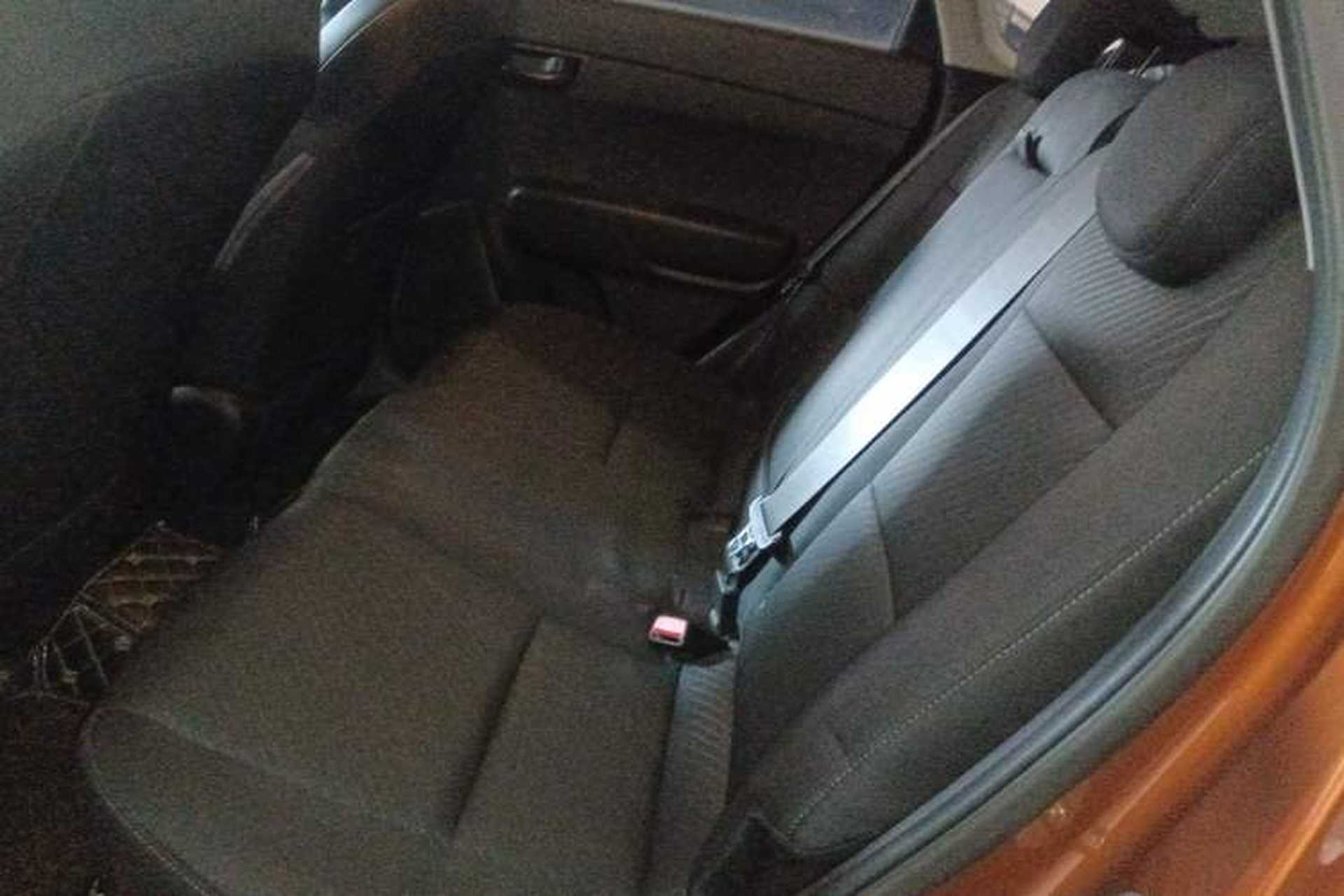Used Kia KX3 2015 1.6L Automatic Two-Wheel Drive GLS Interior 4