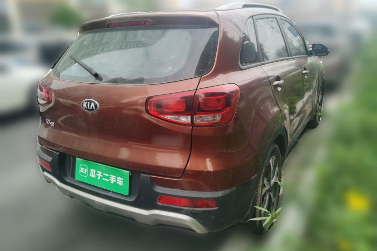Used Kia KX3 2015 1.6L Automatic Two-Wheel Drive DLX Rear Right 45 Deg