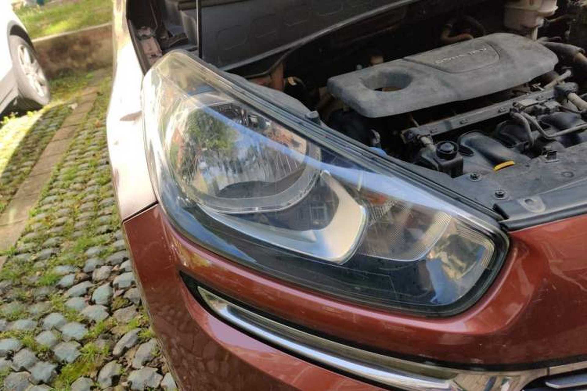Used Kia KX3 2015 1.6L Automatic Two-Wheel Drive DLX Right Front Headlight