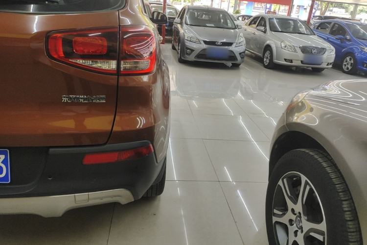 Used Kia KX3 2015 1.6L Automatic Two-Wheel Drive GLS Right Rear Taillight