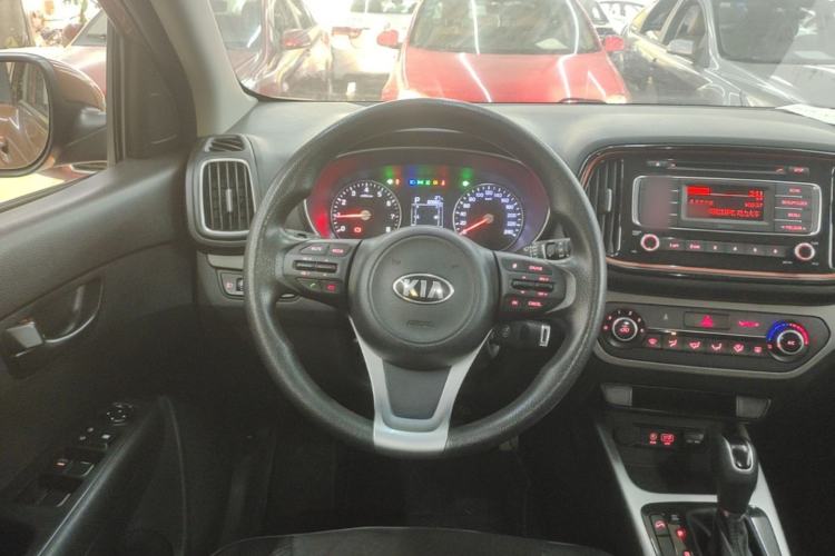 Used Kia KX3 2015 1.6L Automatic Two-Wheel Drive GLS Steering Wheel