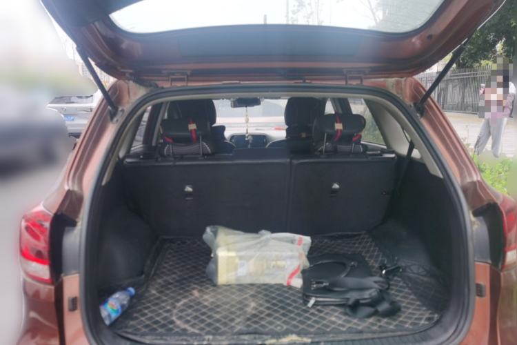 Used Kia KX3 2015 1.6L Automatic Two-Wheel Drive DLX Trunk