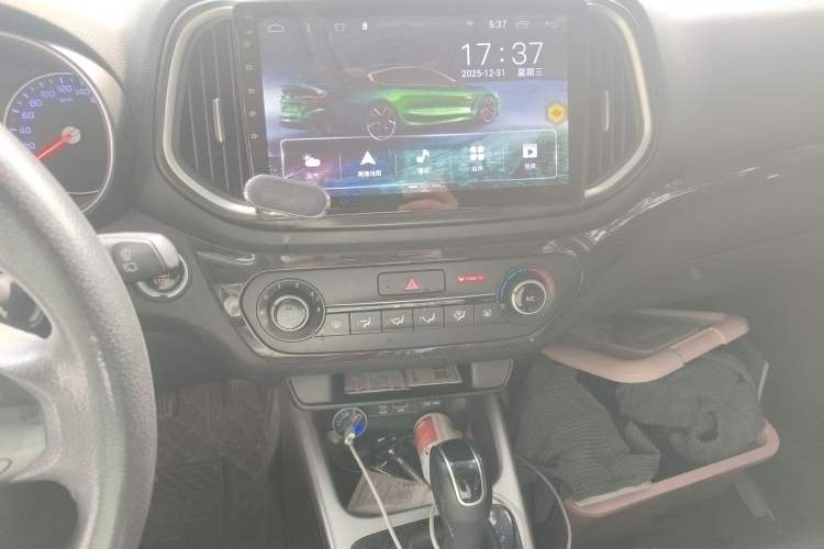 Used Kia KX3 2015 1.6L Automatic Two-Wheel Drive DLX Audio And AC Panel