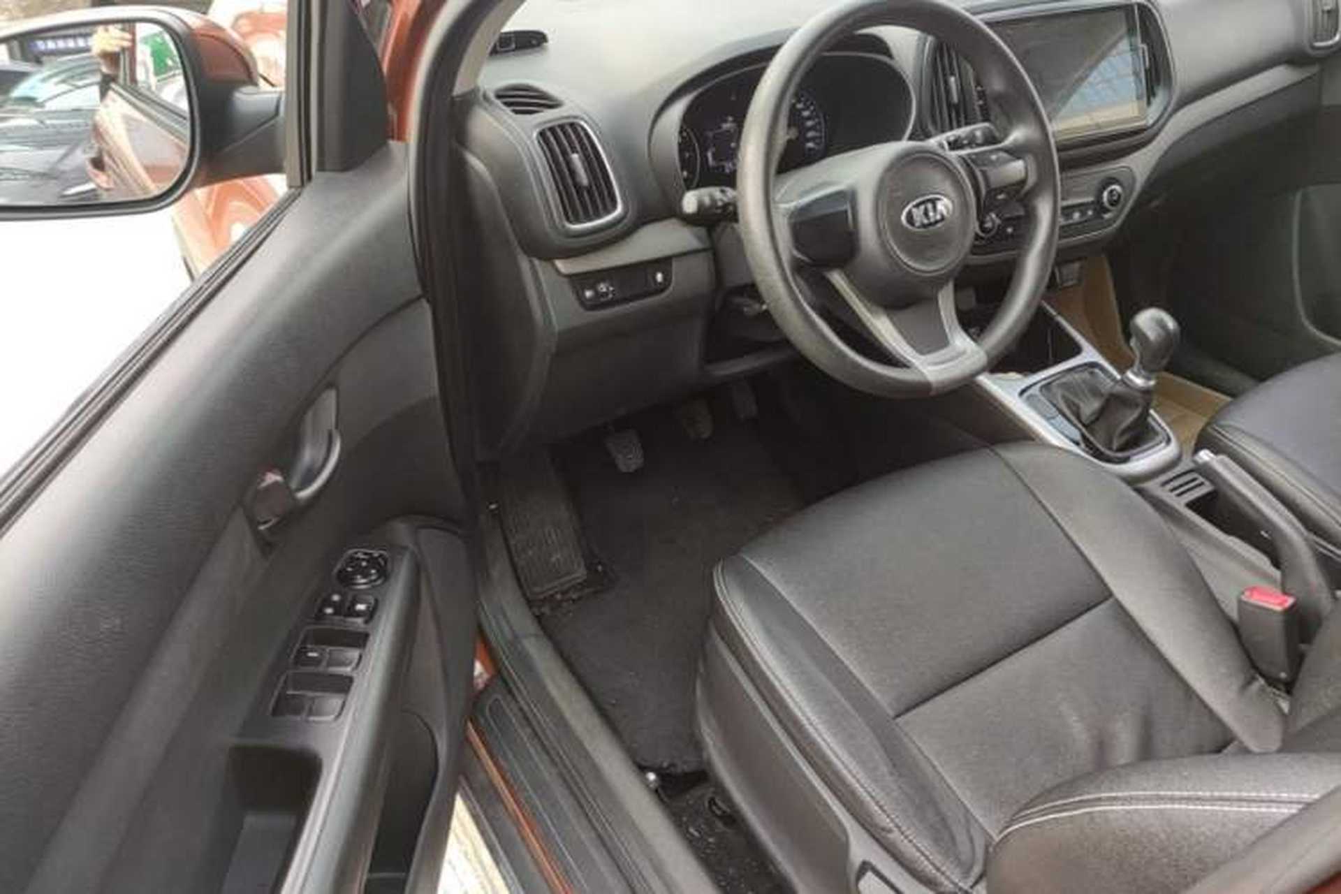Used Kia KX3 2015 1.6L Manual Two-Wheel-Drive GLS Driver Seat