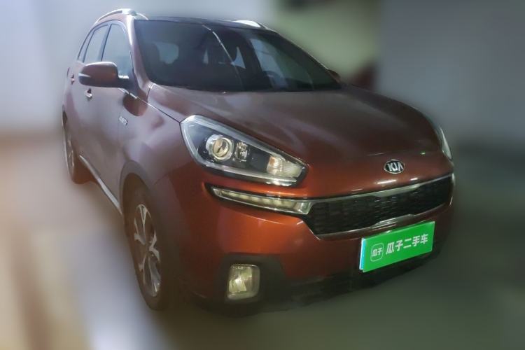 Used Kia KX3 2015 2.0L Automatic 4x4 PRM Front Right 45 Deg