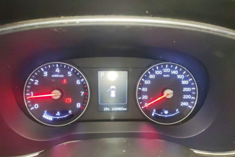 Used Kia KX3 2015 2.0L Automatic 4x4 PRM Instrument Cluster