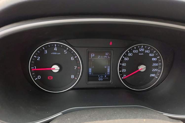 Used Kia KX3 2015 1.6T Automatic Two-Wheel Drive DLX Odometer Close Up