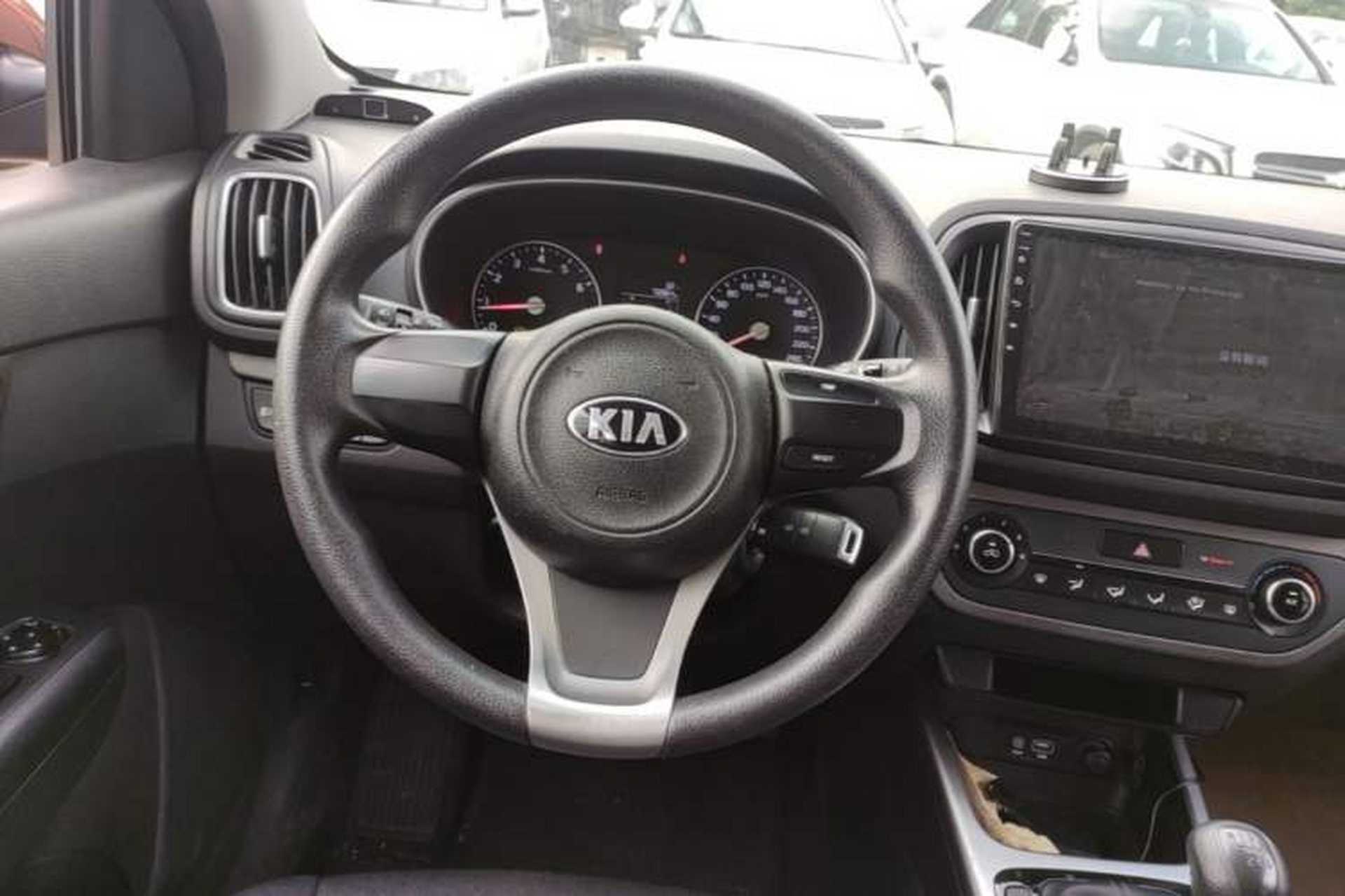 Used Kia KX3 2015 1.6L Manual Two-Wheel-Drive GLS Steering Wheel