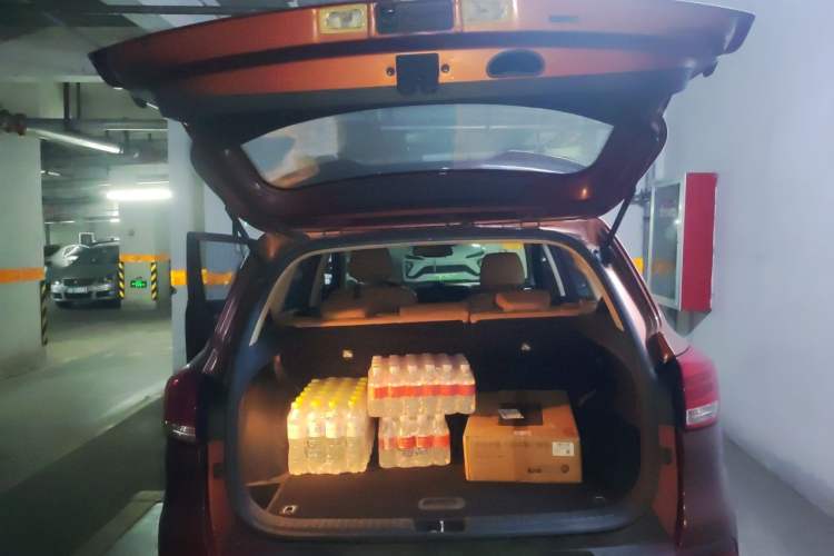 Used Kia KX3 2015 2.0L Automatic 4x4 PRM Trunk