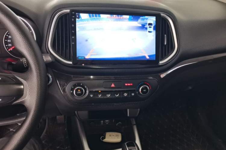 Used Kia KX3 2015 1.6L Automatic Two-Wheel Drive DLX Audio And AC Panel