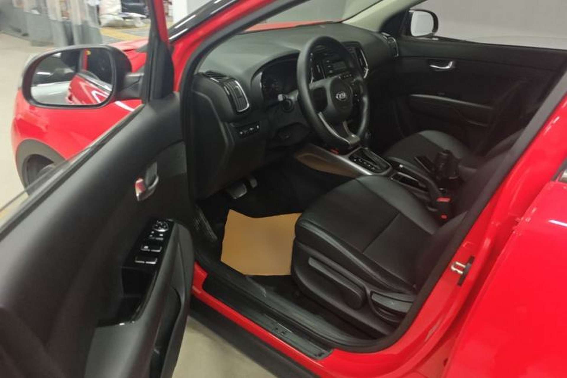 Used Kia KX3 2015 1.6L Automatic Two-Wheel Drive DLX Driver Seat